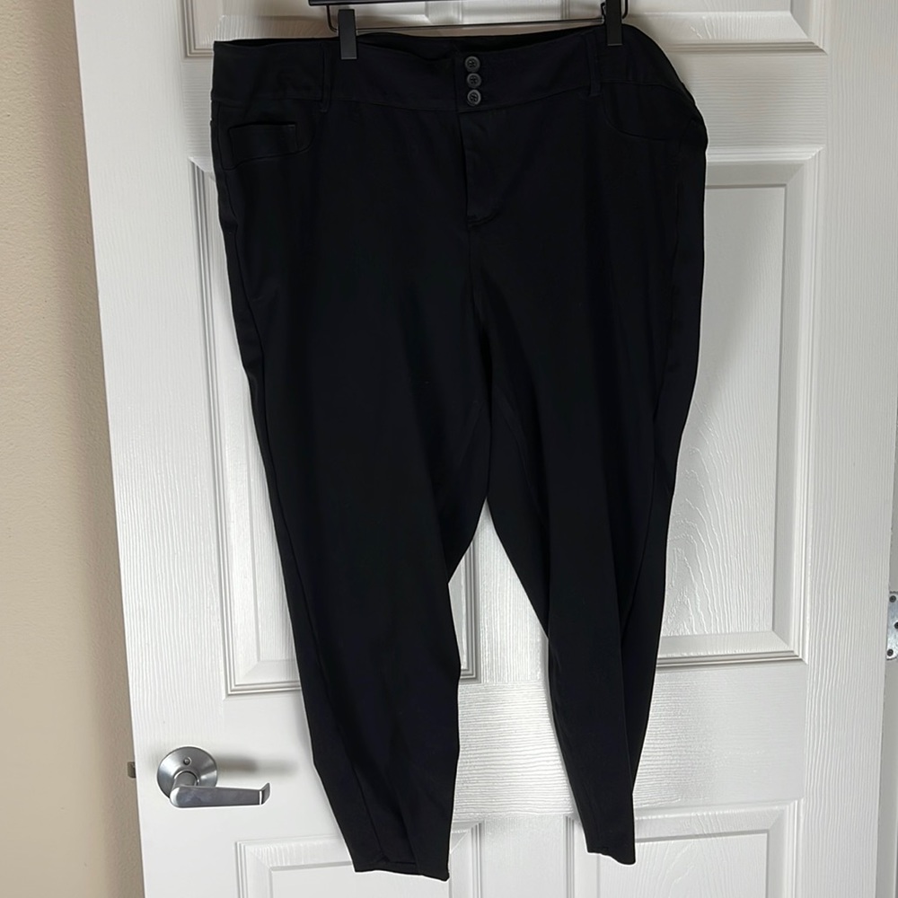 Torrid Black Ankle Pants size 28R